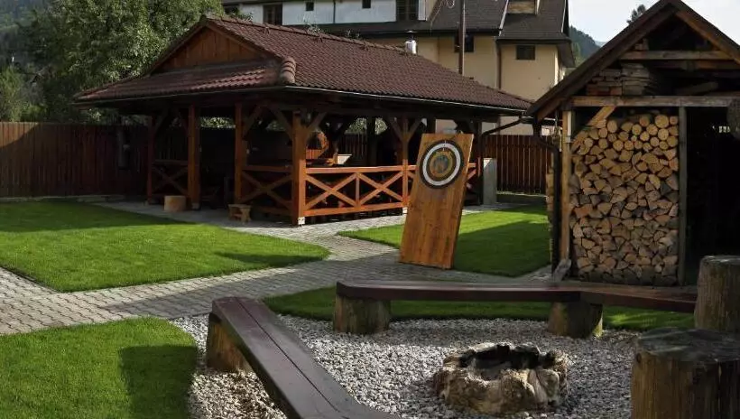 Majatalo Penzión Luka