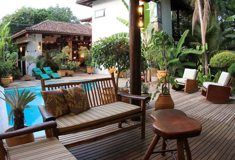 بنسيون Pousada Burundanga