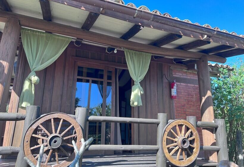 פנסיון Pousada Meia Lua