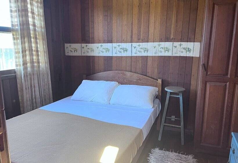 פנסיון Pousada Meia Lua