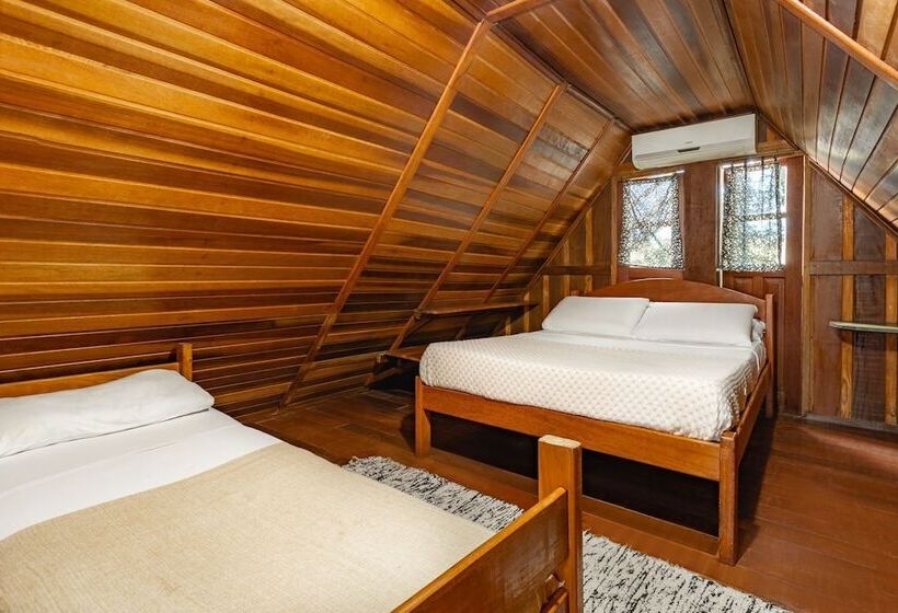 פנסיון Pousada Meia Lua