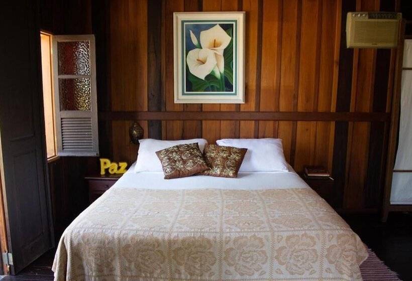 פנסיון Pousada Meia Lua