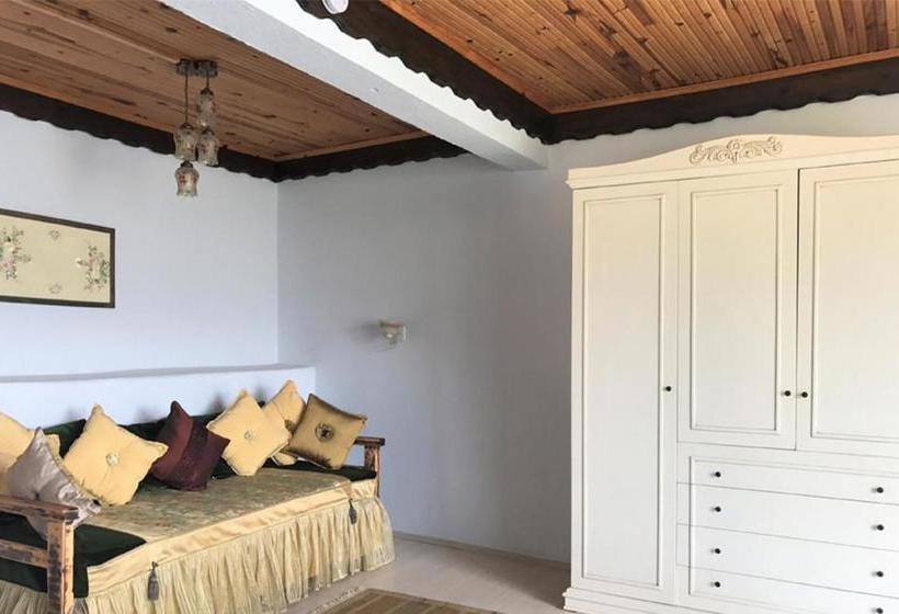 פנסיון Yediburunlar Lighthouse