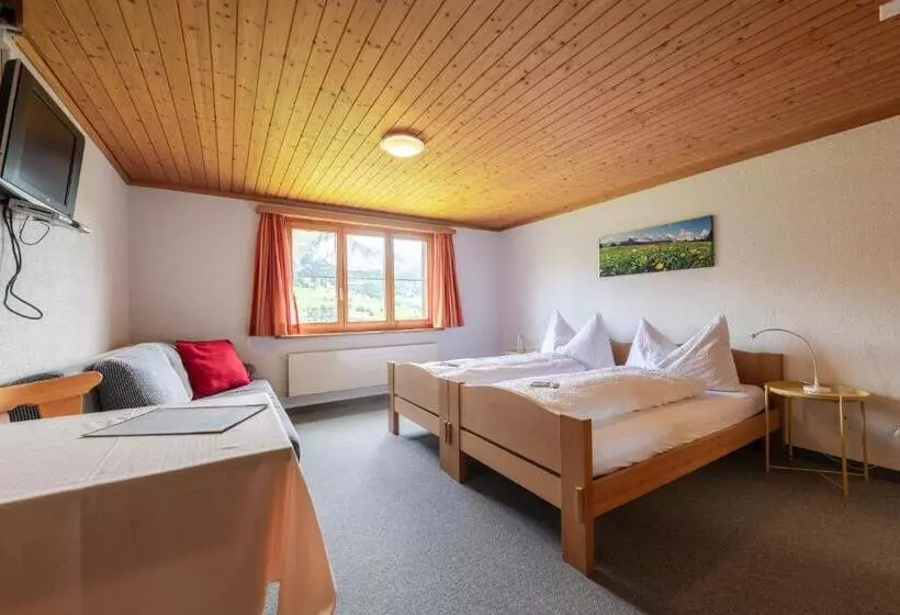 Retkeilymaja Schwendi Lodge