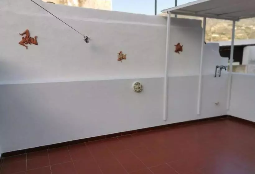 Lo Nardo Accommodation