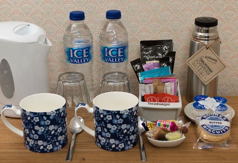 펜션 Ammonite Lodge