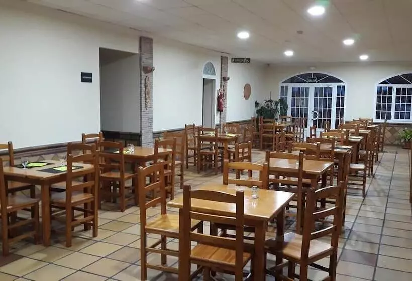 Majatalo Area De Servicio El Rebollar