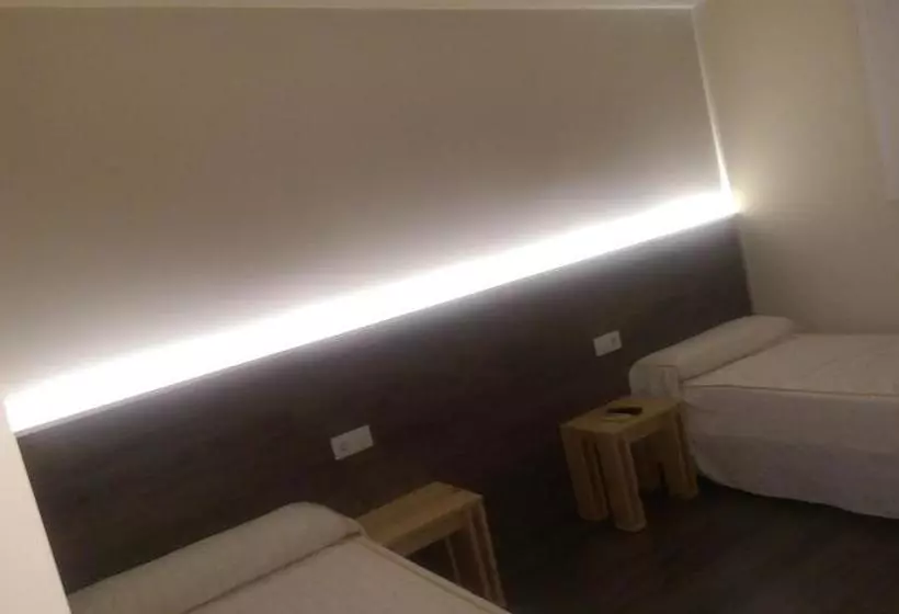 Majatalo El Raco De Navarrete