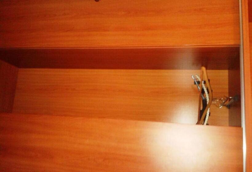 بنسيون Garni Hotel Sonata