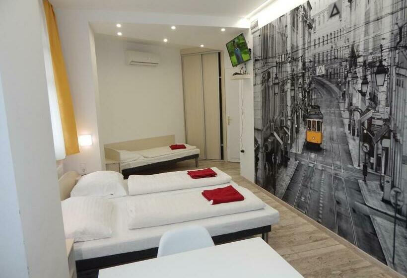 پانسیون Kálvin Vendégszobák