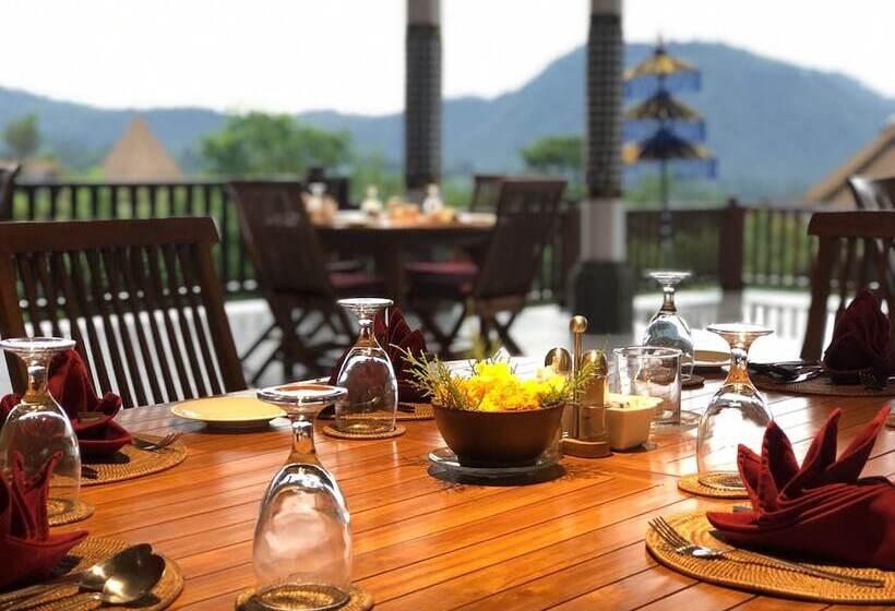 膳宿费 Nirarta Center For Living Awareness