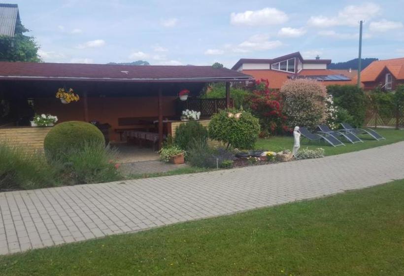 بنسيون Penzion Mirabel