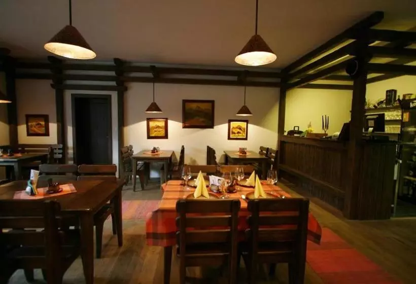 Majatalo Penzion Pod Oblazom