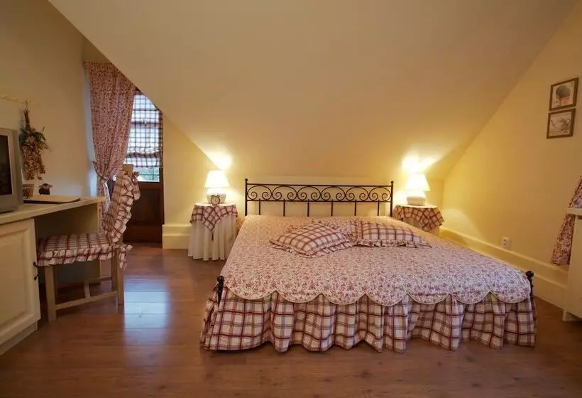 پانسیون Villa Rosa