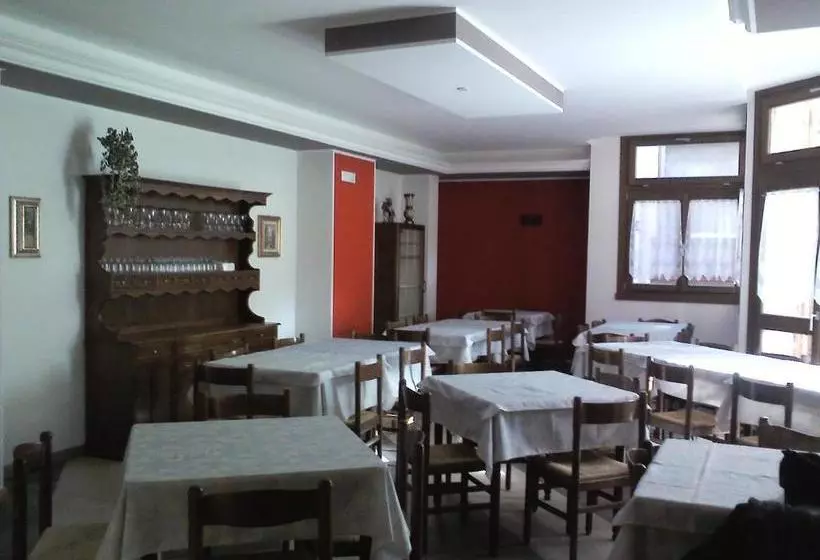 Residence Acero Rosso