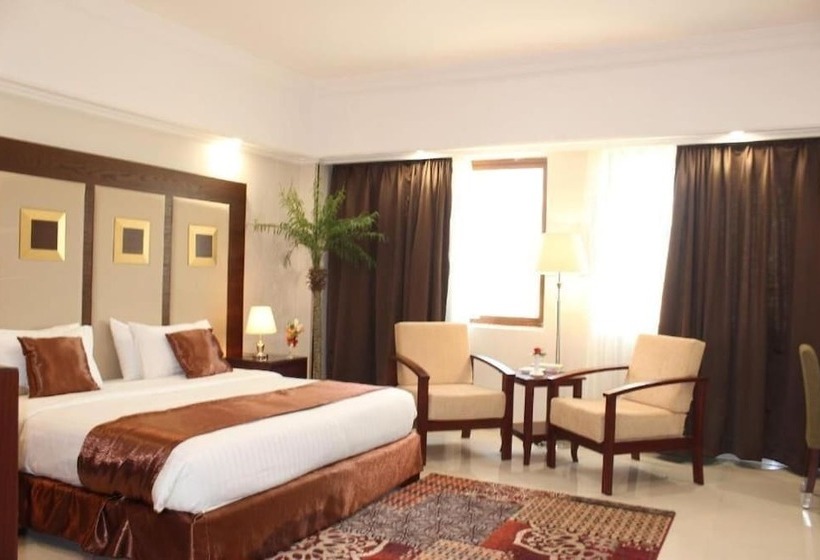 Dolphin Beach Resort