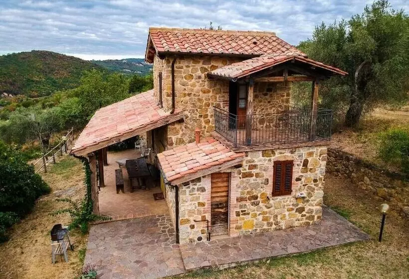 ホテル Agriturismo Casa Fibbianello