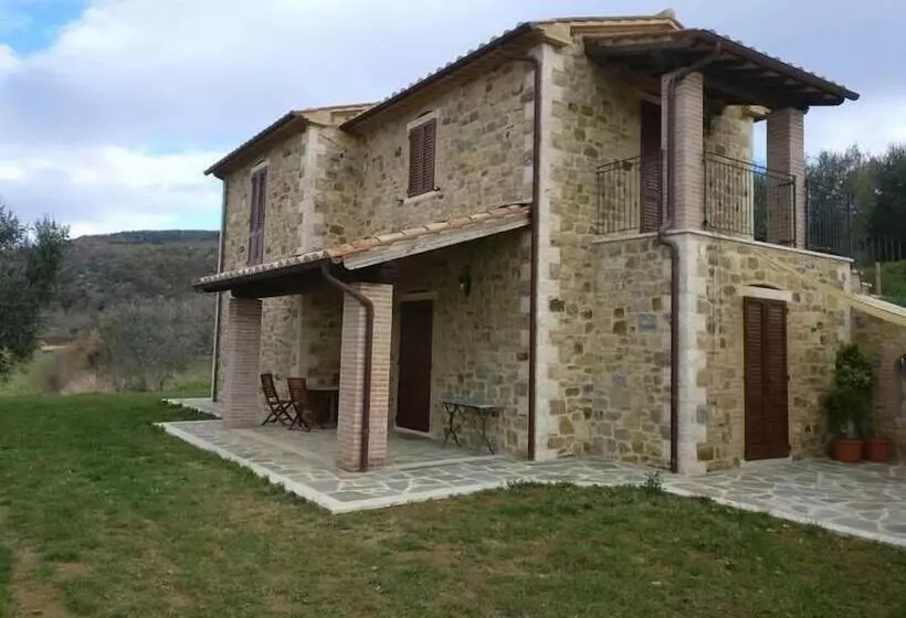 ホテル Agriturismo Casa Fibbianello
