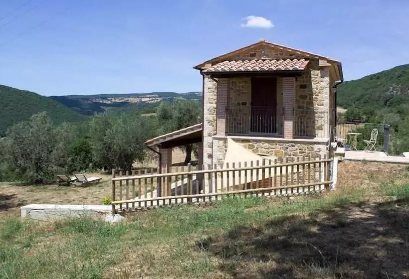 ホテル Agriturismo Casa Fibbianello