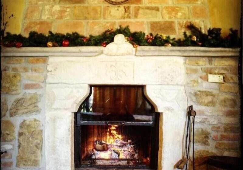 בית מלון כפרי Agriturismo Casa Fibbianello