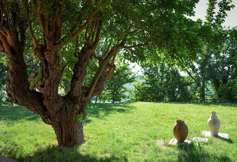 Hotelli Casale Talevi