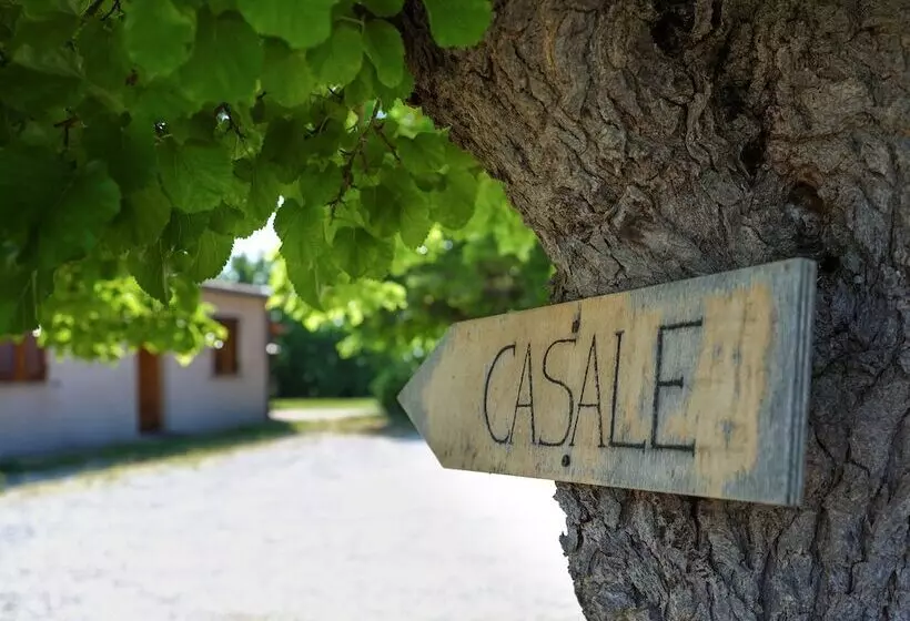 Hotelli Casale Talevi