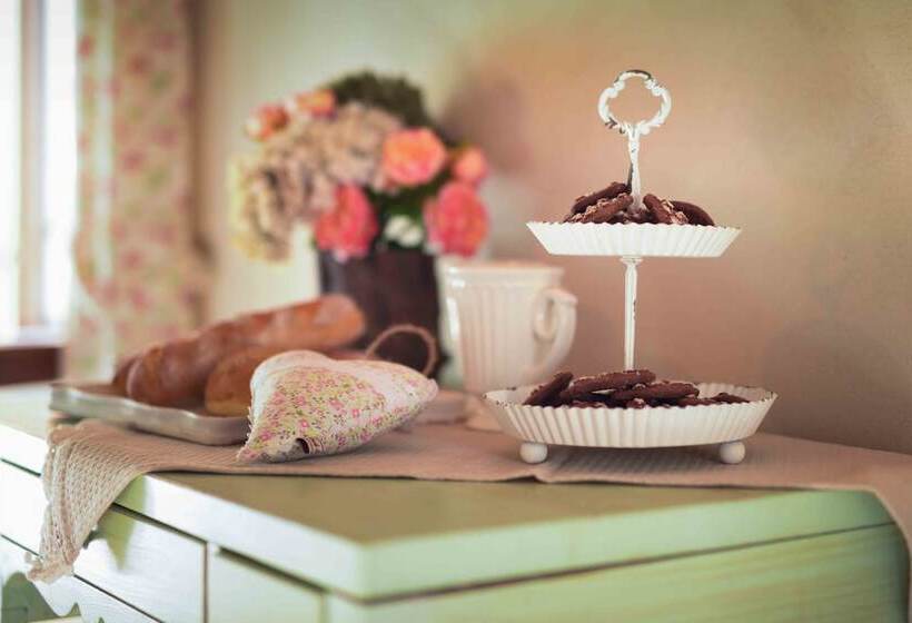 Отель Casale Talevi