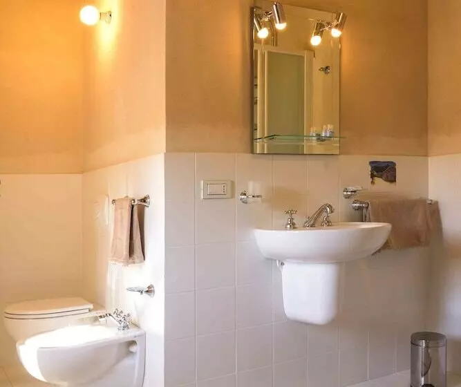 Hotelli Casale Talevi