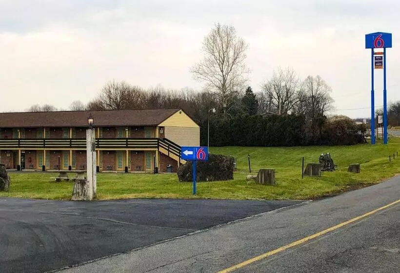 Motel 6 Shartlesville, Pa