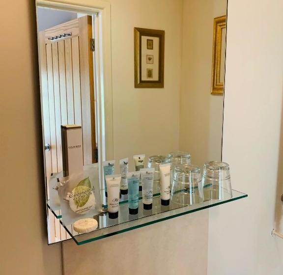 بنسيون Bridge View Guest House