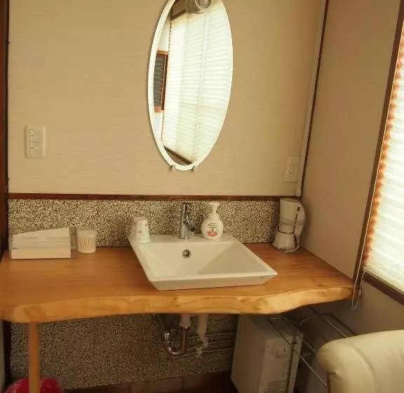 Majatalo Family Ryokan Kawakyu With Showa Retro, Private Hot Spring