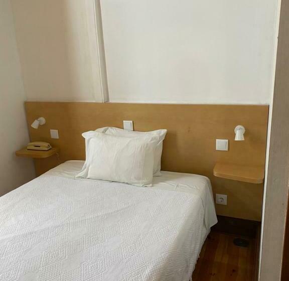 بنسيون Guesthouse Lusa Atenas