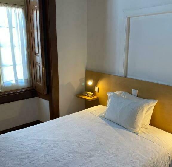 بنسيون Guesthouse Lusa Atenas