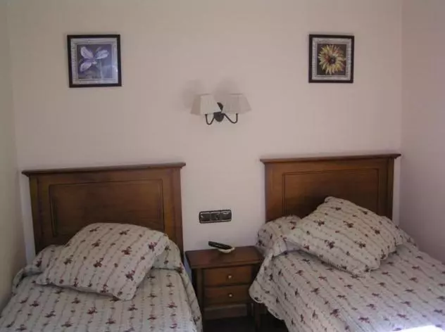پانسیون Hostal Camino Real