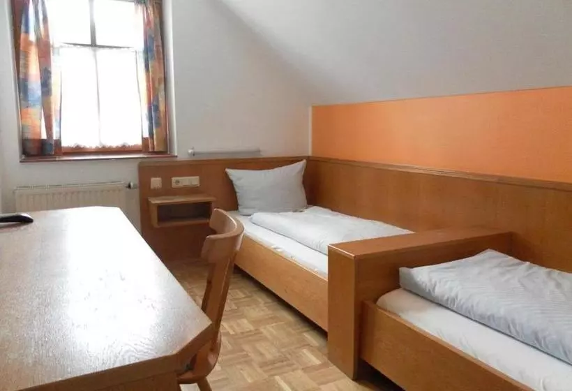 Majatalo Landgasthof Asum