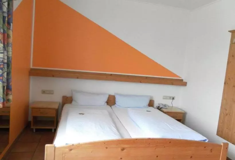 Majatalo Landgasthof Asum