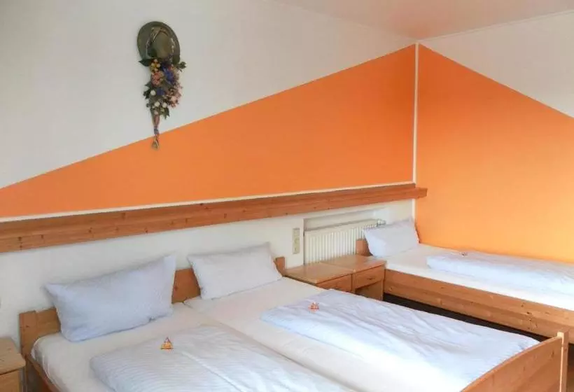 Majatalo Landgasthof Asum