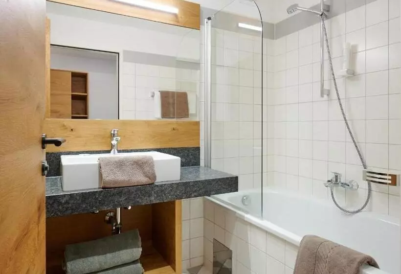 پانسیون Landgasthof Mayr