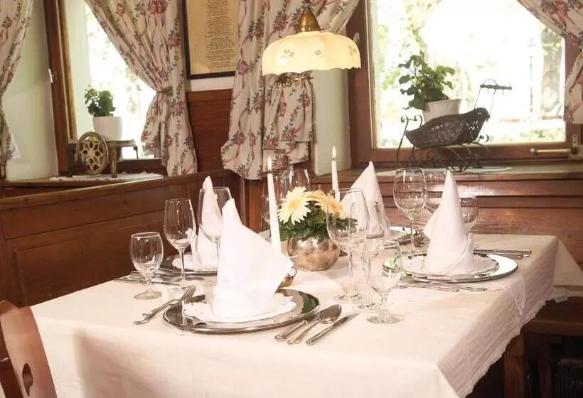 پانسیون Landgasthof Mayr