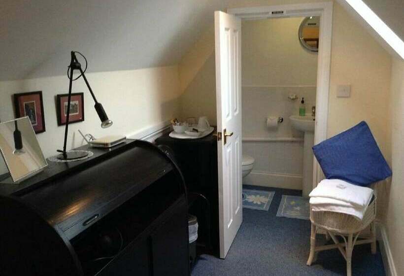 بنسيون Malt Lodge