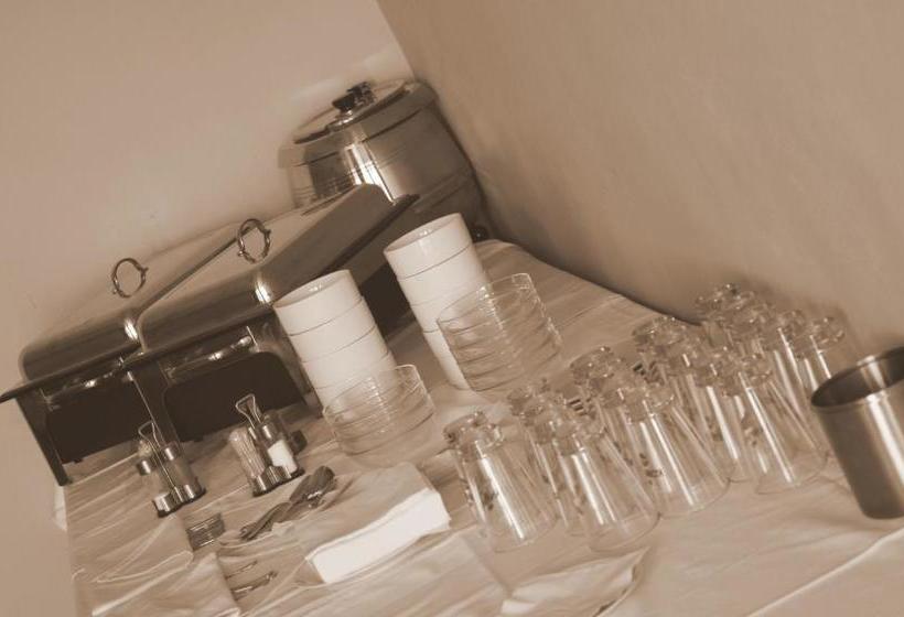 פנסיון Penzion A Caférestaurant U Lávky