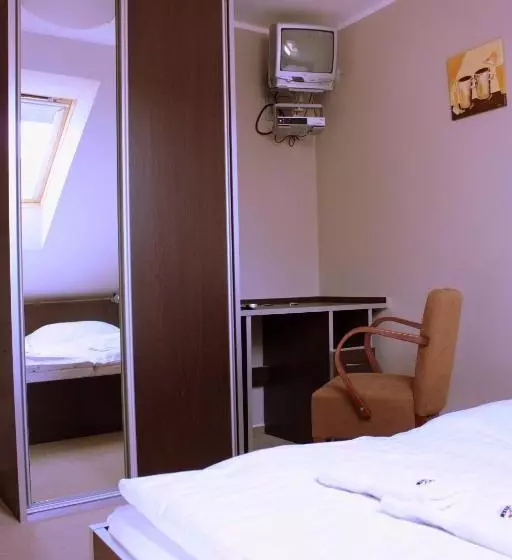 Majatalo Penzion A Caférestaurant U Lávky