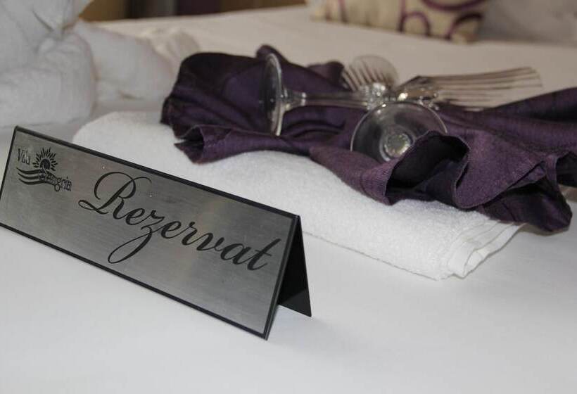 פנסיון Vila Sangria