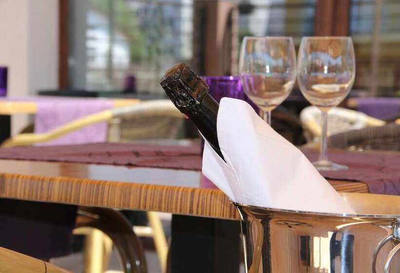 פנסיון Vila Sangria