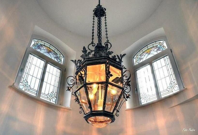 膳宿费 Villa Nova Hotel Garni