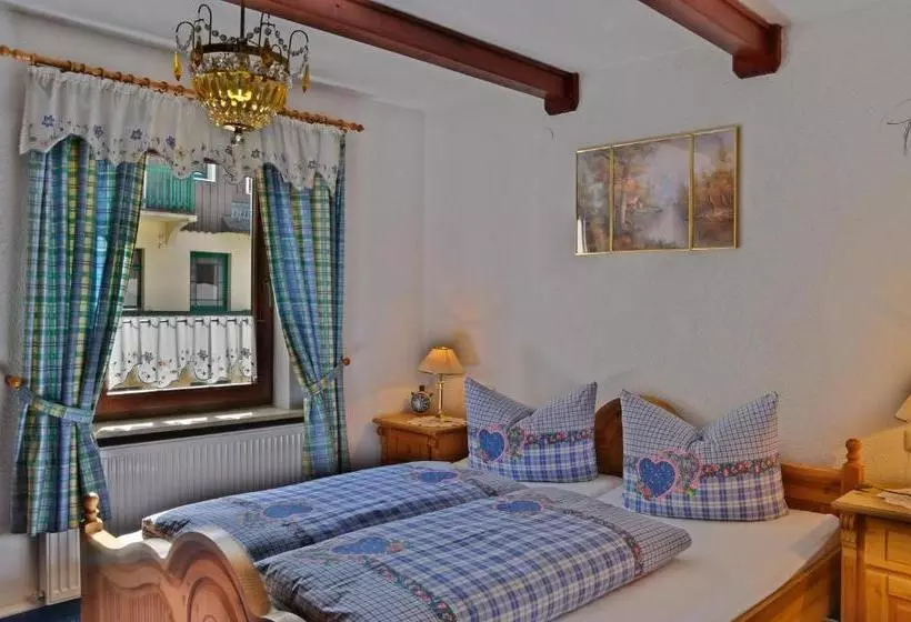 Pension Fuhrmann S Elb  Café