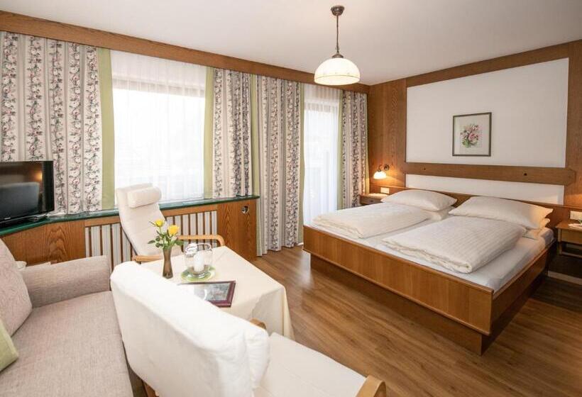 Pension Und Appartement Weinschreiber