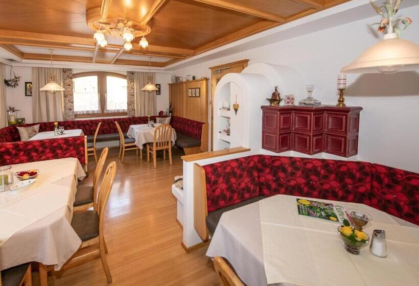 Pension Und Appartement Weinschreiber