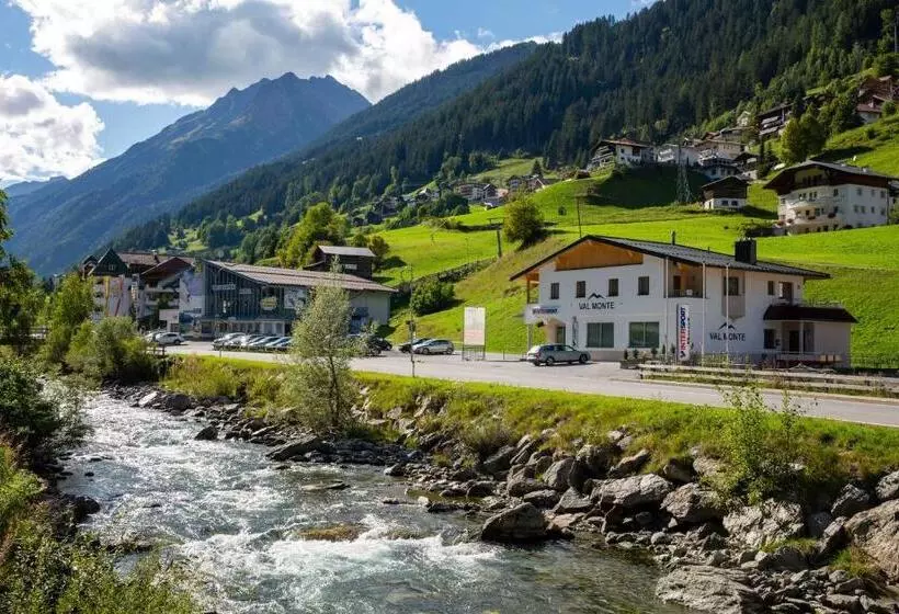 Val Monte