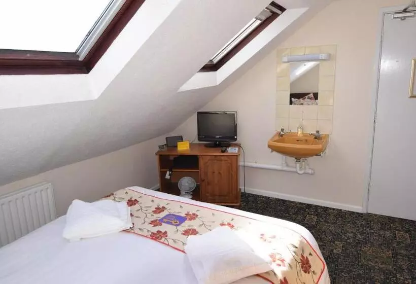 Retkeilymaja Castle Lodge